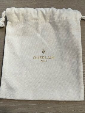 GUERLAIN Small Cream Pouch with Gold Logo